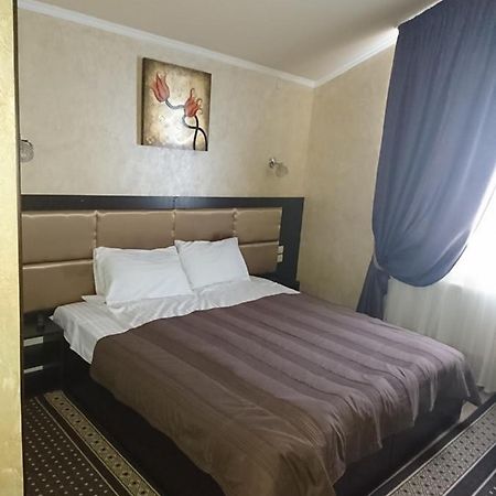 Mishel Plus 호텔 카리프 외부 사진